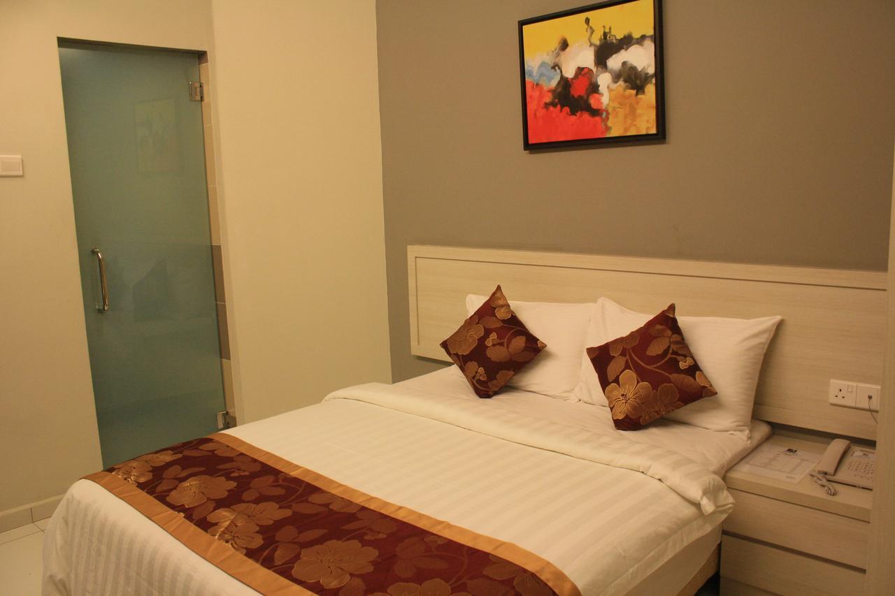 Aurora Hotel Малакка Экстерьер фото