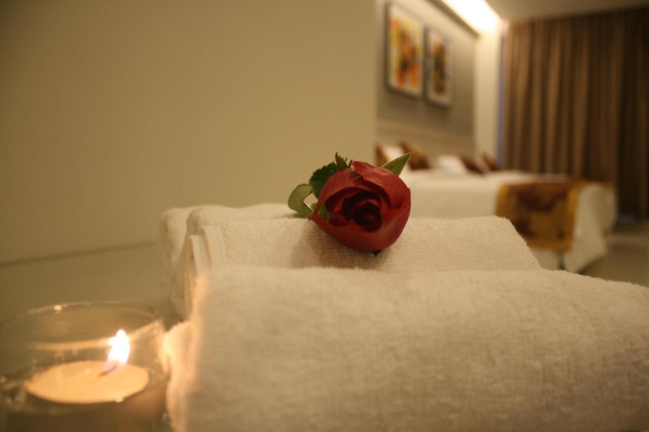 Aurora Hotel Малакка Экстерьер фото