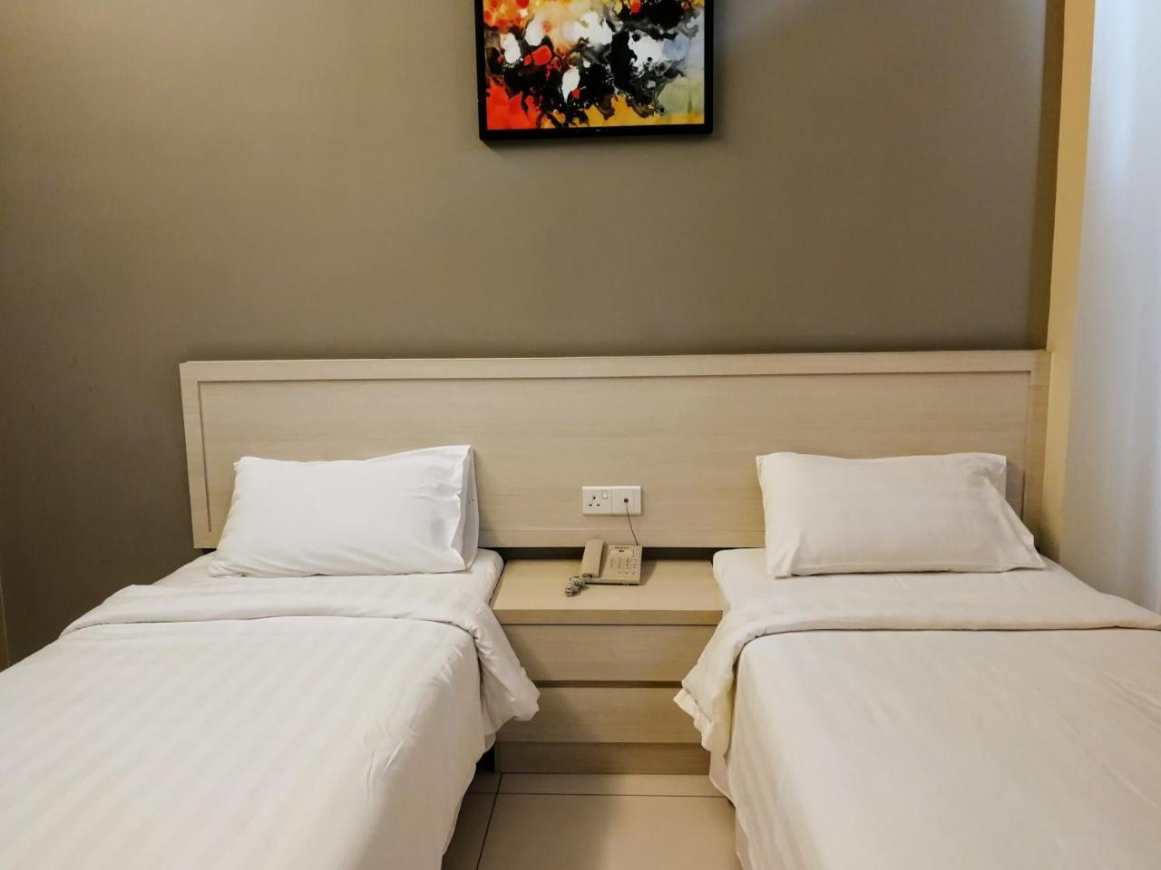Aurora Hotel Малакка Экстерьер фото